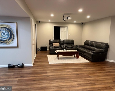 873 S York Drive - Photo Thumbnail 40
