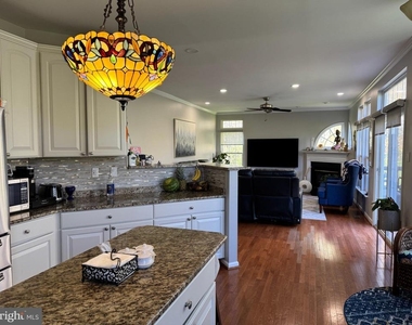 873 S York Drive - Photo Thumbnail 10