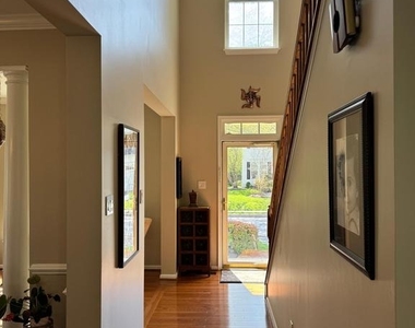 873 S York Drive - Photo Thumbnail 4