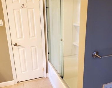 3 Banbury Court - Photo Thumbnail 30
