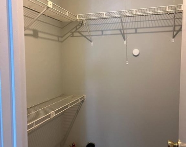 142 Andover - Photo Thumbnail 8