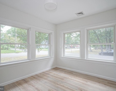 123 12th Street - Photo Thumbnail 18