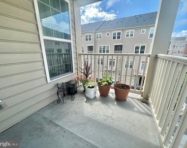 5221 Sable Court - Photo Thumbnail 13