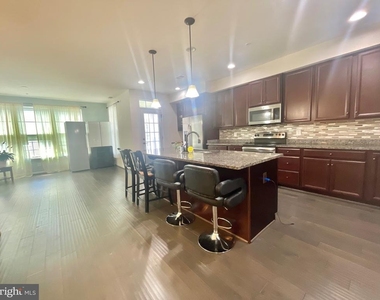 5221 Sable Court - Photo Thumbnail 15
