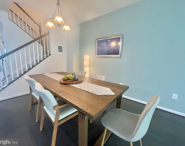 5221 Sable Court - Photo Thumbnail 6