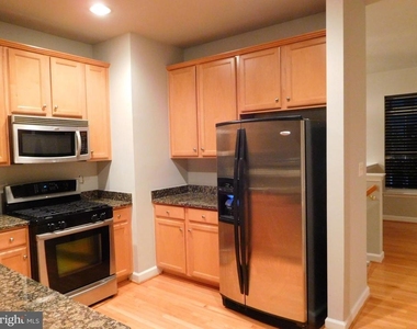 4302 Talmadge Circle - Photo Thumbnail 1
