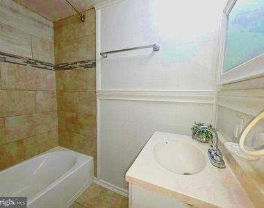 7316 Donnell Place - Photo Thumbnail 17