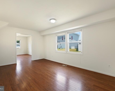 1108 Port Echo Lane - Photo Thumbnail 8