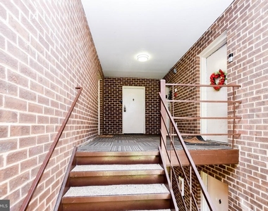 10245 Prince Place - Photo Thumbnail 4