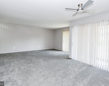 10245 Prince Place - Photo Thumbnail 15