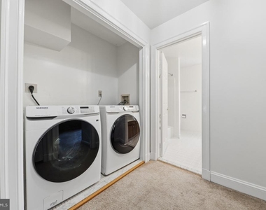 8904 Barrowgate Court - Photo Thumbnail 30