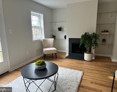 4847 Chevy Chase Drive - Photo Thumbnail 2