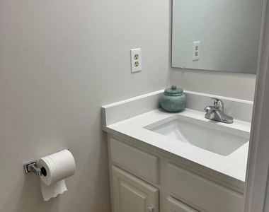4847 Chevy Chase Drive - Photo Thumbnail 8