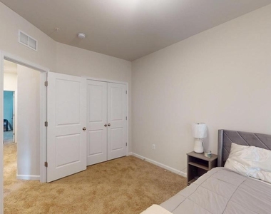 10147 Kings Grove Way - Photo Thumbnail 21