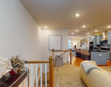10147 Kings Grove Way - Photo Thumbnail 2
