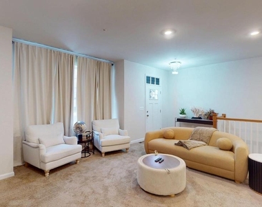 10147 Kings Grove Way - Photo Thumbnail 5