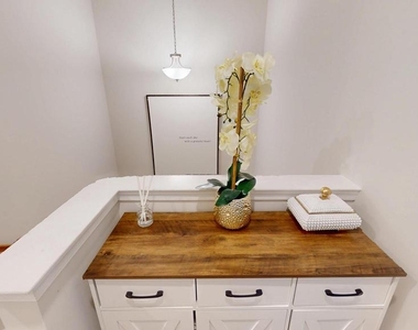 10147 Kings Grove Way - Photo Thumbnail 40
