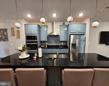 10147 Kings Grove Way - Photo Thumbnail 47