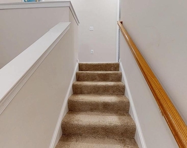 10147 Kings Grove Way - Photo Thumbnail 37