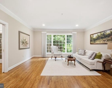 7809 Hidden Meadow Terrace - Photo Thumbnail 15
