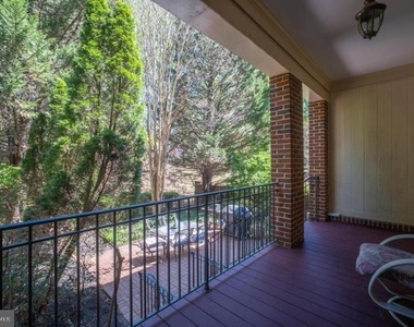 7809 Hidden Meadow Terrace - Photo Thumbnail 34