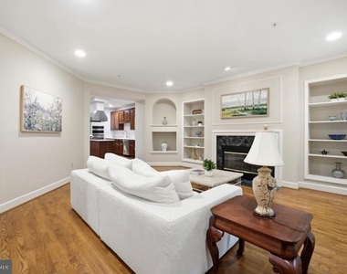 7809 Hidden Meadow Terrace - Photo Thumbnail 18