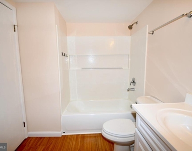 222 Canfield Terrace - Photo Thumbnail 16