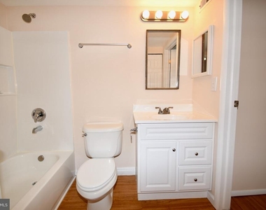 222 Canfield Terrace - Photo Thumbnail 17