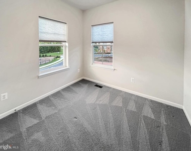 414 Matlock Ln - Photo Thumbnail 11