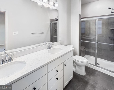 414 Matlock Ln - Photo Thumbnail 14
