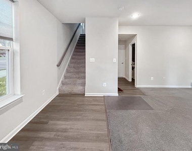 414 Matlock Ln - Photo Thumbnail 13