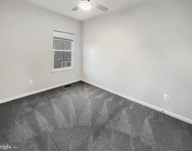 414 Matlock Ln - Photo Thumbnail 12