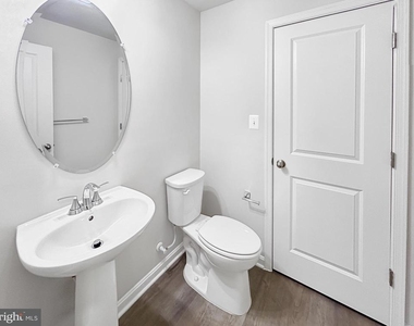 414 Matlock Ln - Photo Thumbnail 16