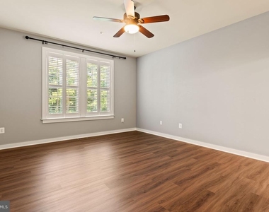 1112 Saxton Drive - Photo Thumbnail 22