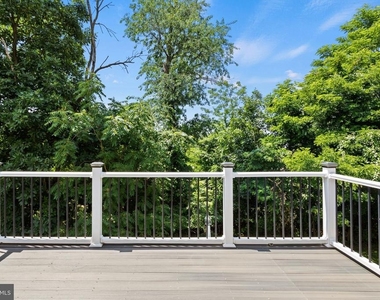 1112 Saxton Drive - Photo Thumbnail 59