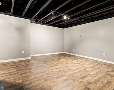 1112 Saxton Drive - Photo Thumbnail 45