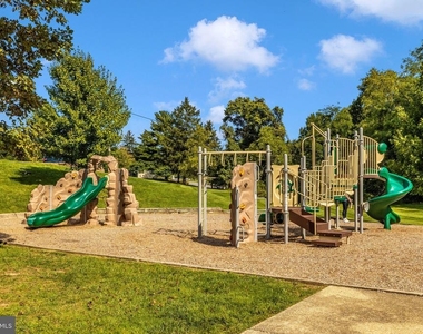 7234 Bodkin Way - Photo Thumbnail 54