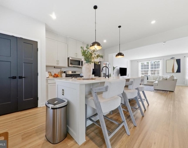 7234 Bodkin Way - Photo Thumbnail 13