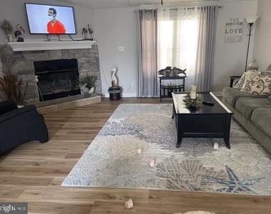 25940 Starboard Drive - Photo Thumbnail 9