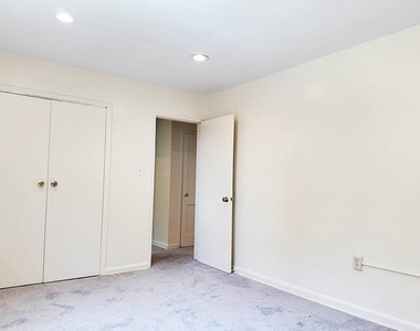 2901 Gainesville Street Se - Photo Thumbnail 23
