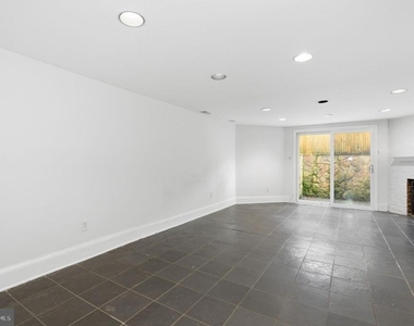 308 East Capitol Street Ne - Photo Thumbnail 8