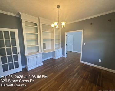 326 Stone Cross Drive - Photo Thumbnail 6