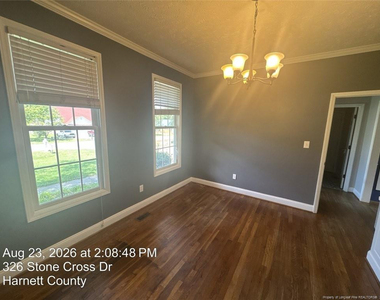 326 Stone Cross Drive - Photo Thumbnail 5