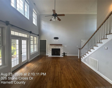 326 Stone Cross Drive - Photo Thumbnail 7