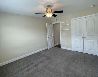 2729 Masonboro Ferry Drive - Photo Thumbnail 13