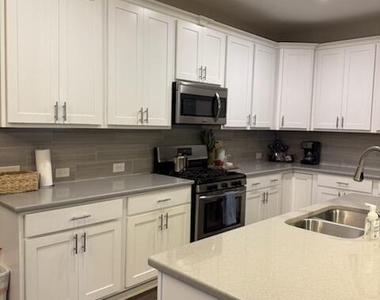 8912 Tara Hill Lane - Photo Thumbnail 1