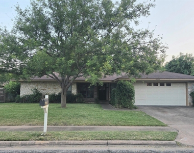 10909 Hillside Oak Ln - Photo Thumbnail 6