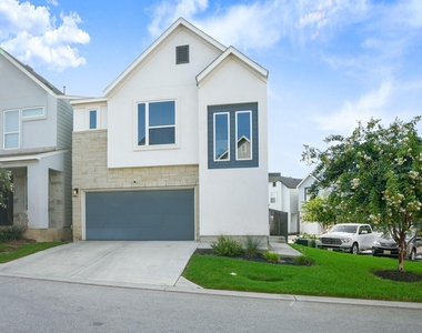 5160 N A W Grimes Blvd - Photo Thumbnail 1