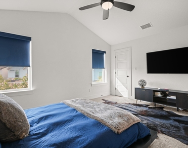 5160 N A W Grimes Blvd - Photo Thumbnail 13