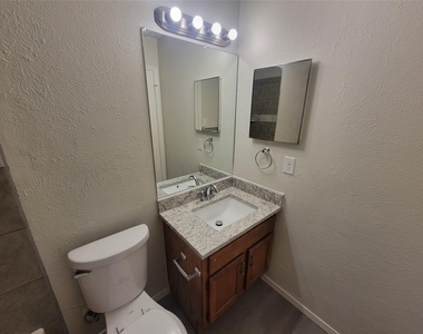 12303 Alderbrook Dr - Photo Thumbnail 8
